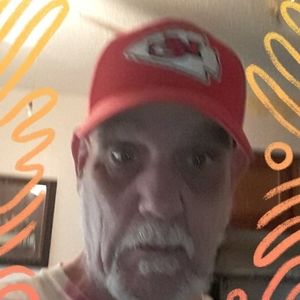 Meet your Posher, Chuck